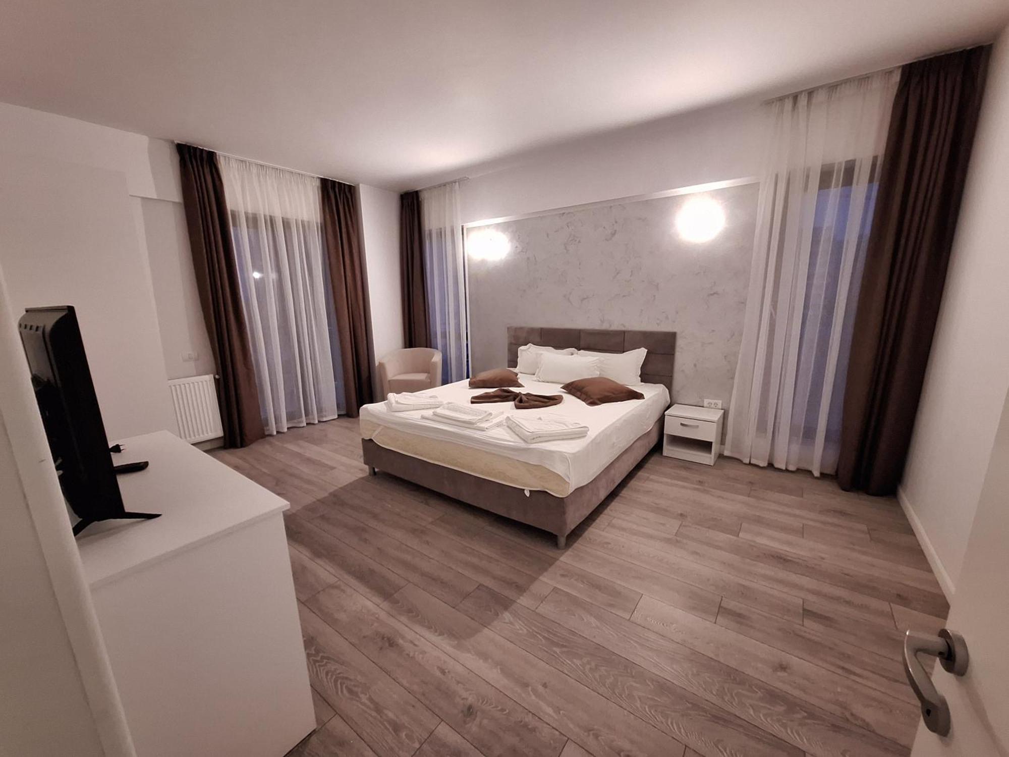 Mira Residence Apart & Penthouse Năvodari Buitenkant foto
